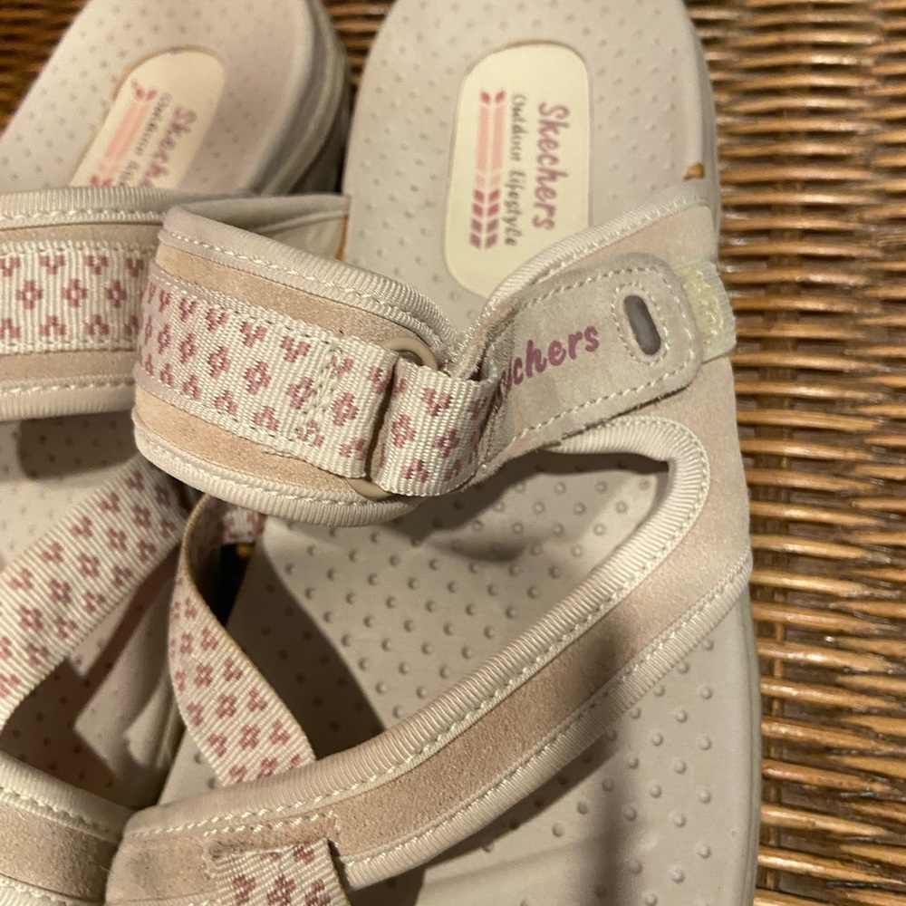 Skechers Women's Light Beige Sandals - Picture 5 of 8